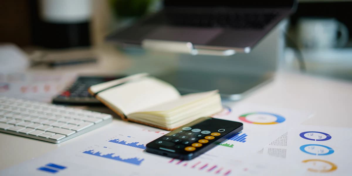 Connecting your website or e-shop with accounting and couriers